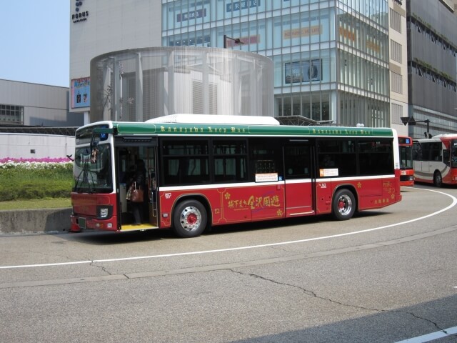 金沢駅 発着の城下町周遊バス